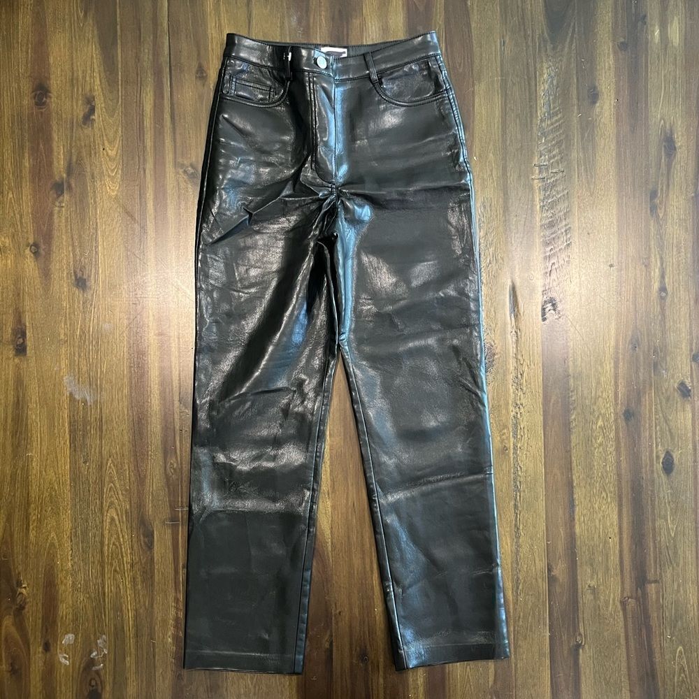 Wilfred Aritzia The Melina Vegan Leather Cropped Pants - Size 2